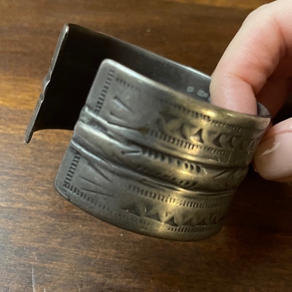 Silver Cuff - Picture 5 of 6